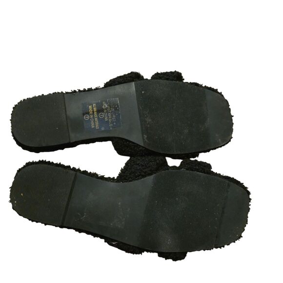 Ccocci Size 7 Black Furry Slip On Shoes Sherpa Slippers Cozy - Picture 6 of 8